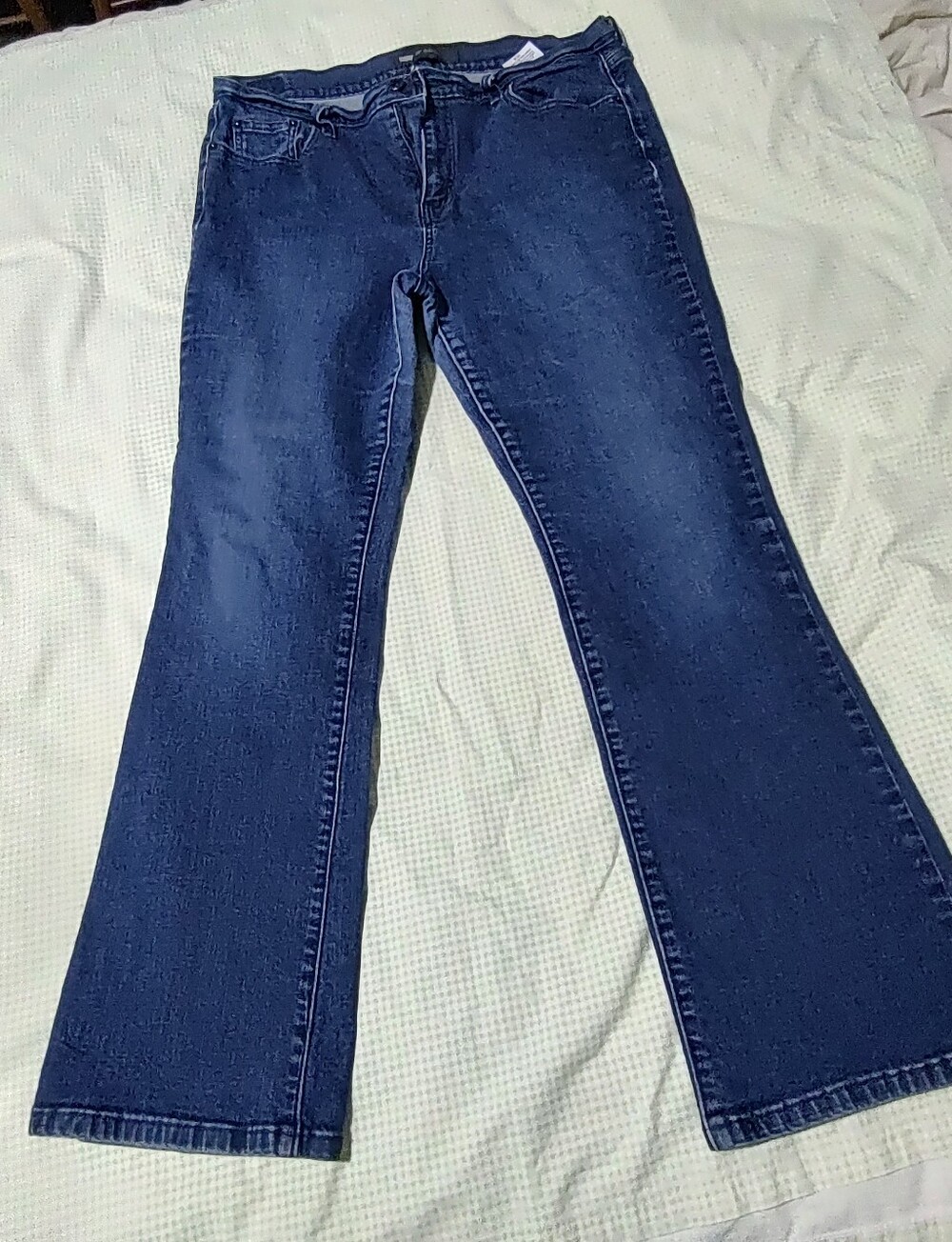 Women’s Classic Dark Blue Bootcut Jeans Levi's